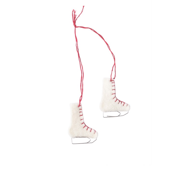 LITTLE HANGINGS, ice skate