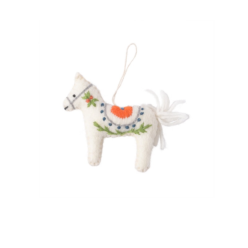 LITTLE HANGINGS, dala dream